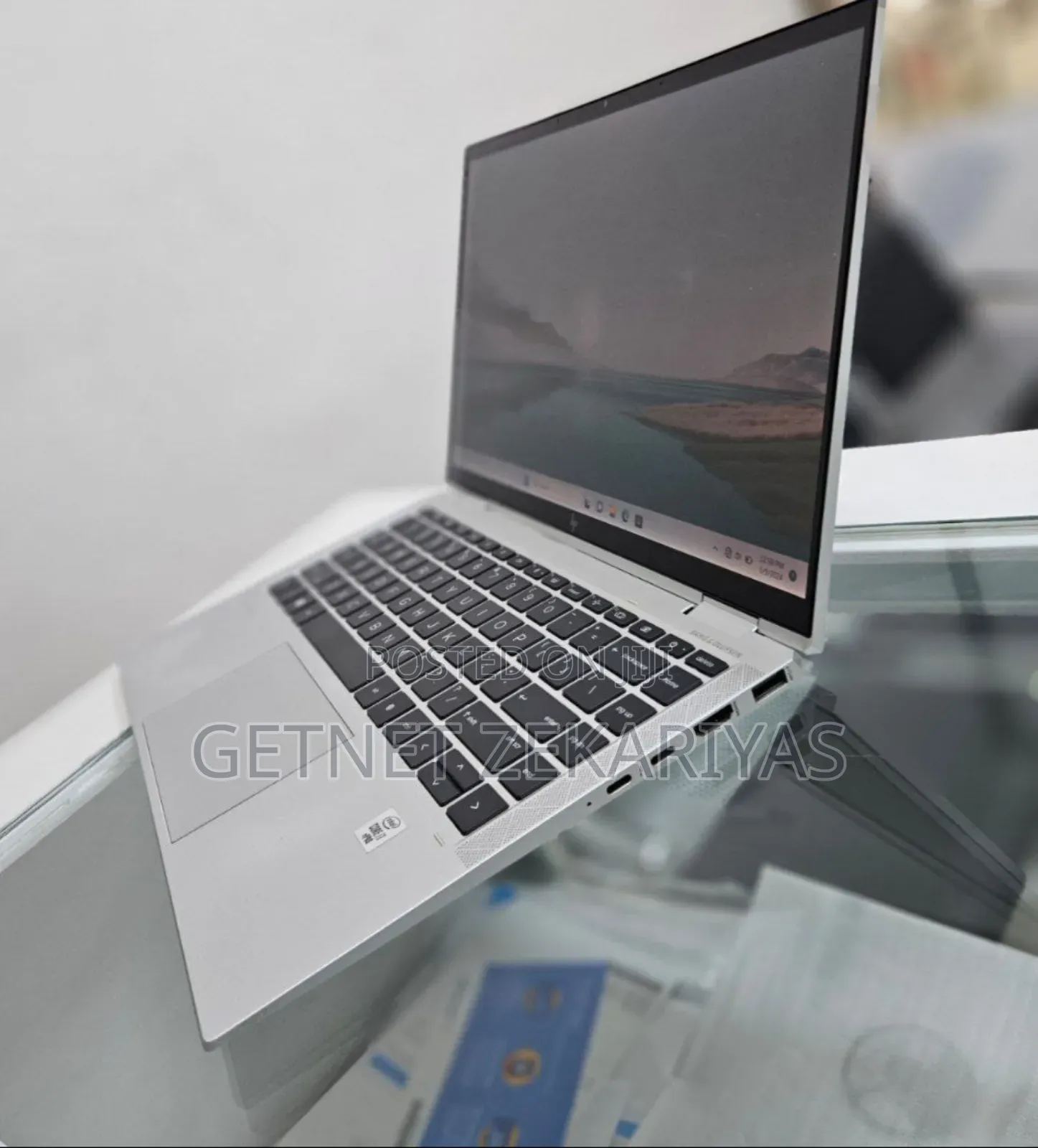 New Laptop HP EliteBook 1040 G8 16GB Intel Core I7 SSD 512GB