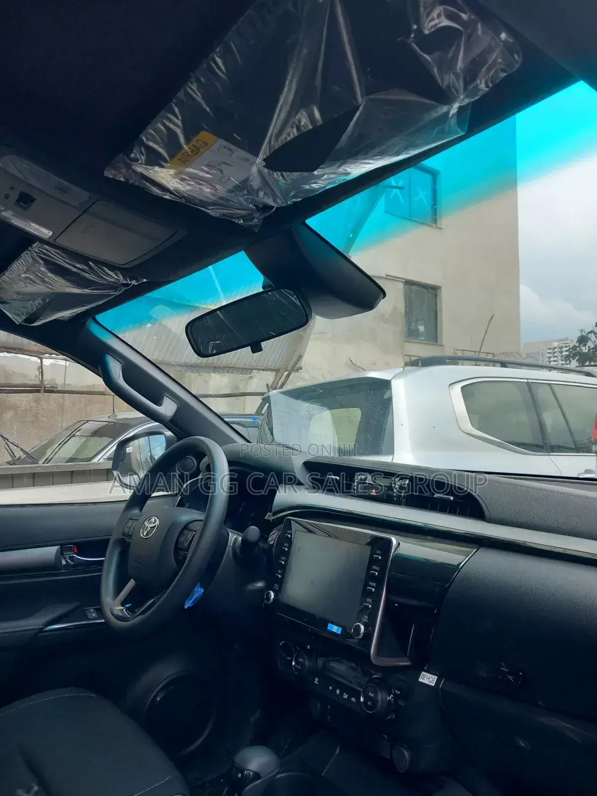 New Toyota Hilux 2024 White