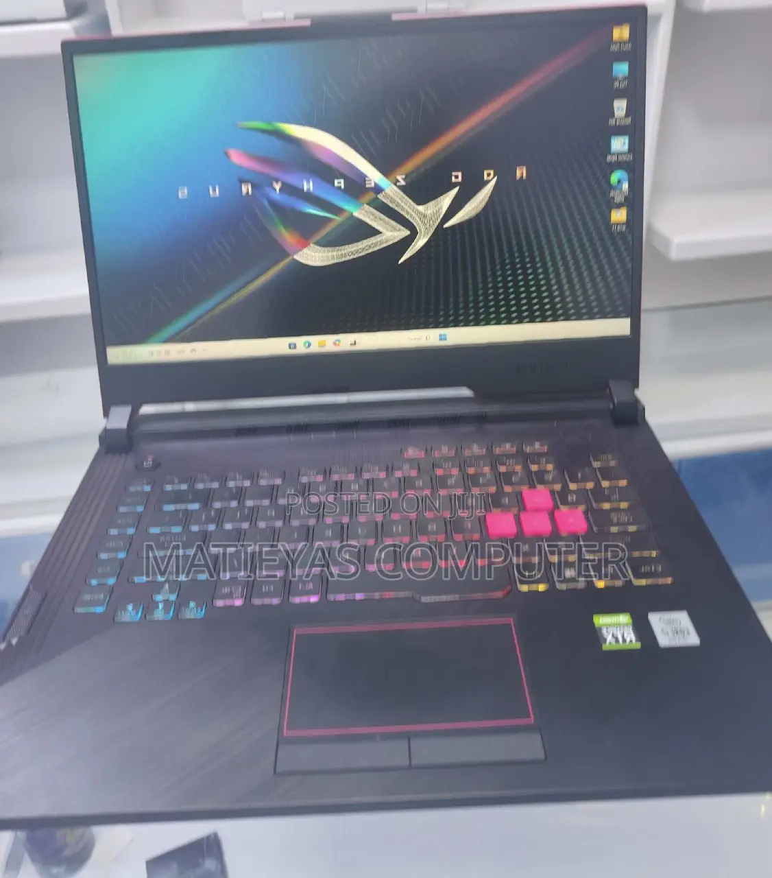 New Laptop Asus ROG Strix G15 16GB Intel Core I7 SSD 1T