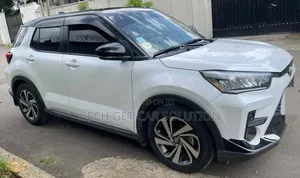 Toyota Raize 2023 White