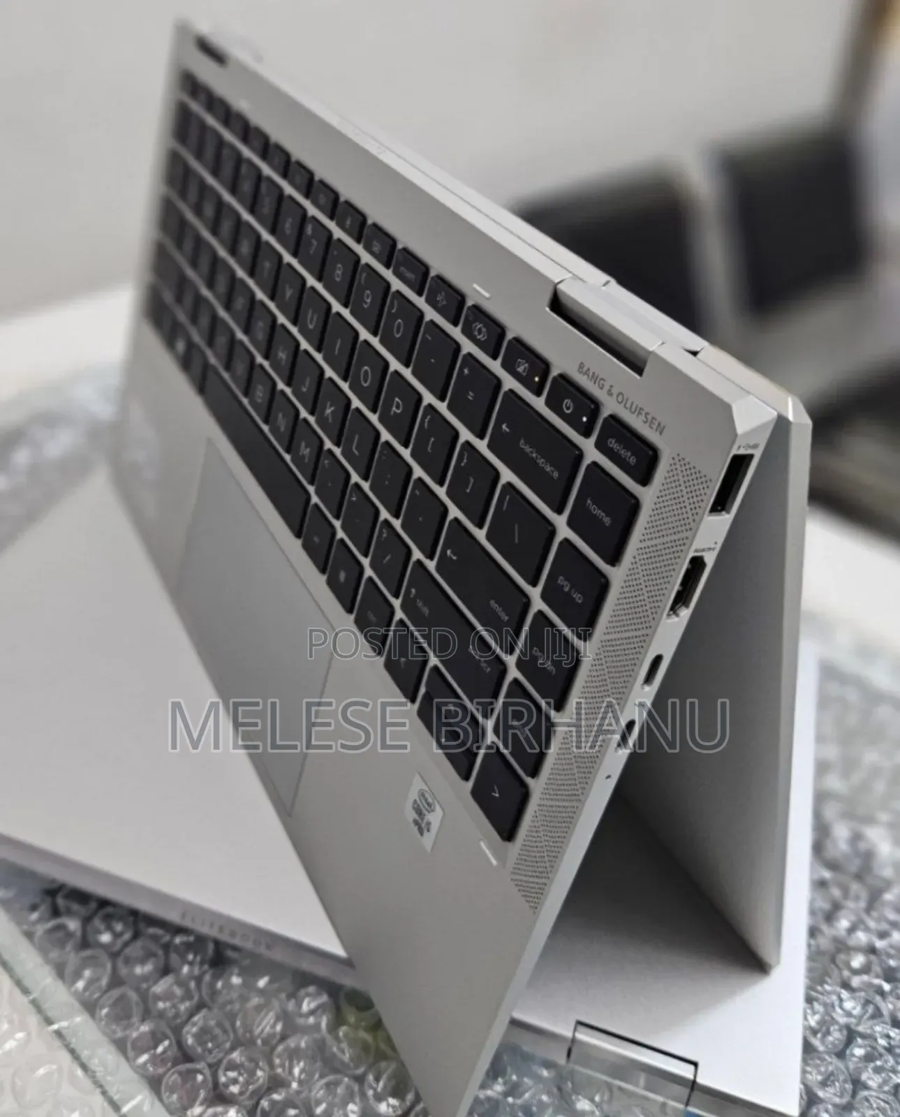 New Laptop HP EliteBook 1040 G8 16GB Intel Core I7 SSD 512GB