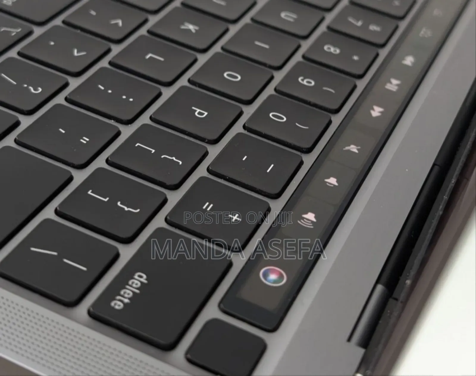 New Laptop Apple MacBook Pro 8GB Apple M1 SSD 512GB