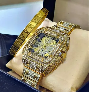 Photo - Cartier Iced Out Golden Luxury Men's Watch