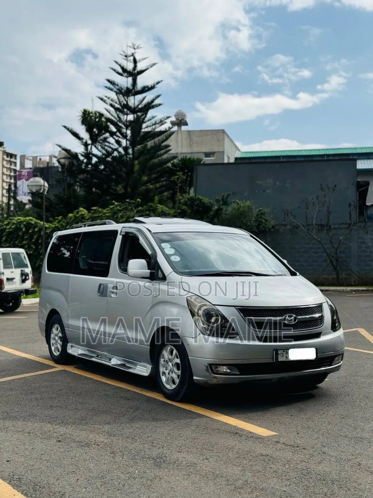 Hyundai Starex 2010 Silver