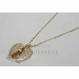 Heart Locket Ladies Necklace