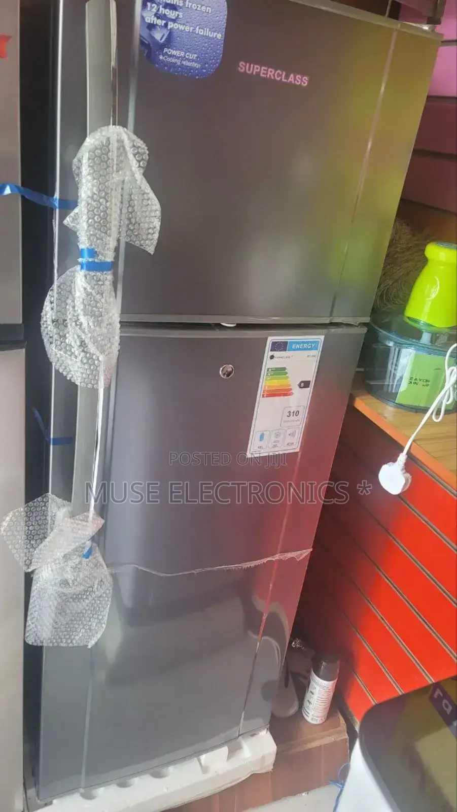 Superclass 290 Refrigerator