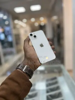 New Apple iPhone 13 128 GB White