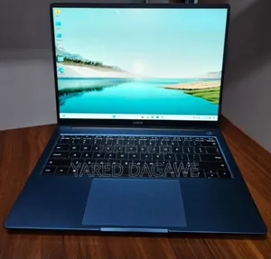 New Laptop 8GB Intel Core i5 SSD 512GB