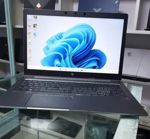 Photo - New Laptop HP ZBook Studio G3 8GB Intel Core I7 SSD 512GB