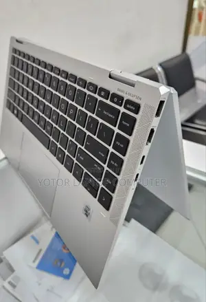 New Laptop HP EliteBook 1040 G8 16GB Intel Core I7 SSD 512GB