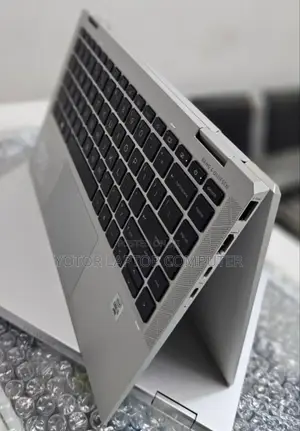 New Laptop HP EliteBook 1040 G8 16GB Intel Core I7 SSD 512GB