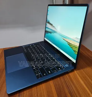 New Laptop 8GB Intel Core I5 SSD 512GB