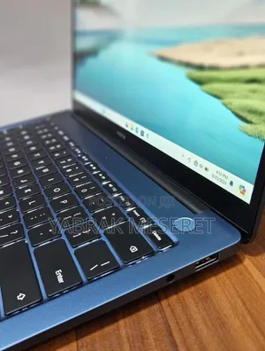 New Laptop 8GB Intel Core I5 SSD 512GB