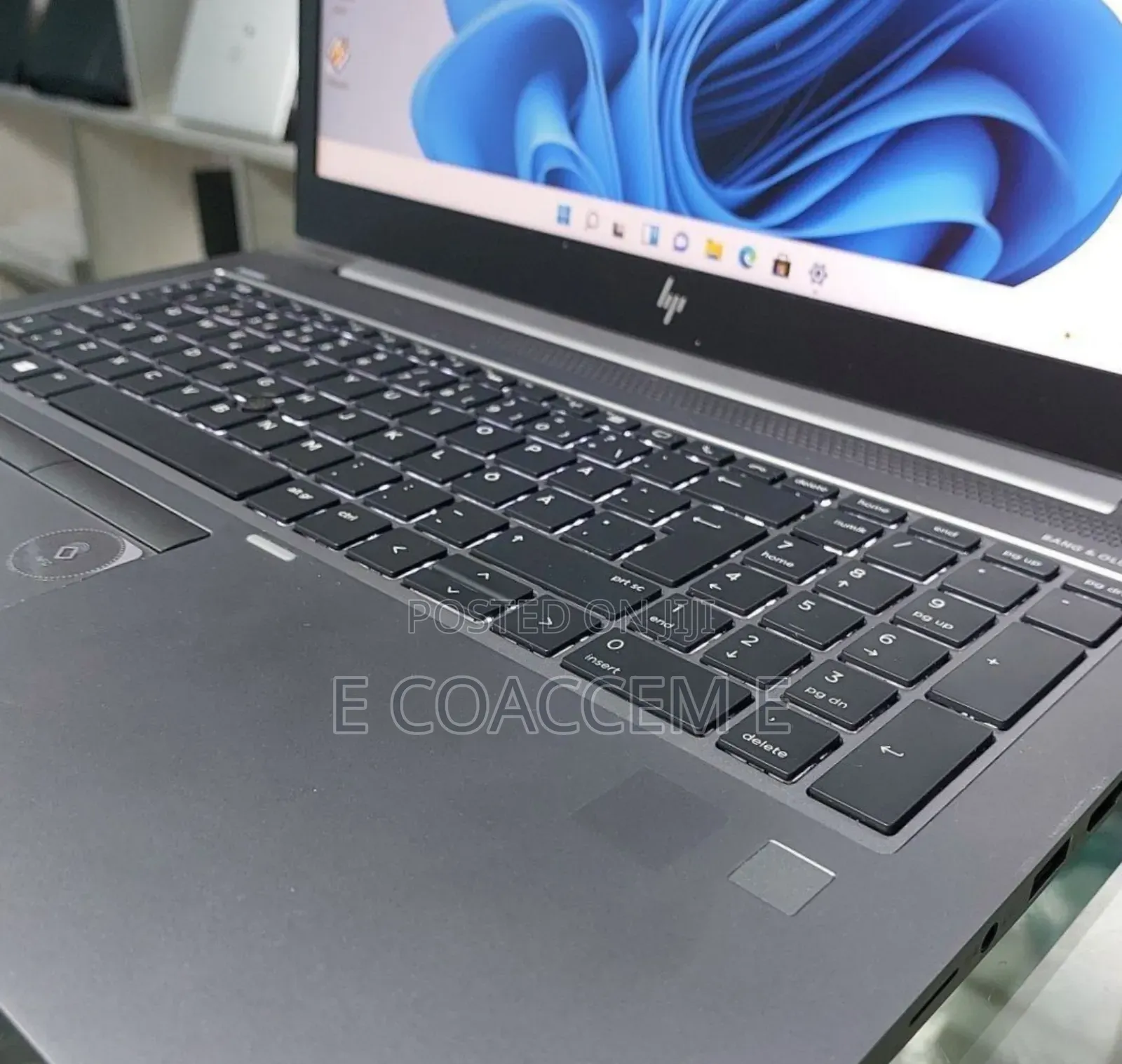 New Laptop HP 16GB Intel Core I7 SSD 512GB