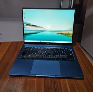 New Laptop 8GB Intel Core I5 SSD 512GB