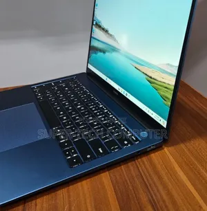 New Laptop 8GB Intel Core I5 SSD 512GB