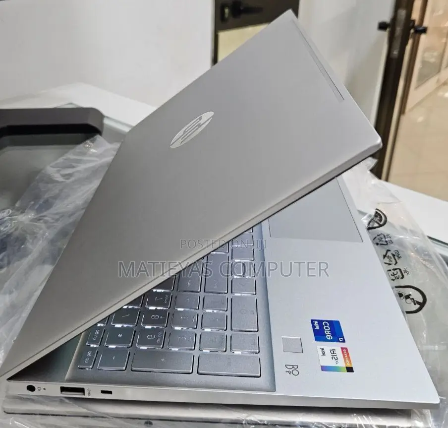 New Laptop HP Pavilion 15 16GB Intel Core I7 SSD 512GB