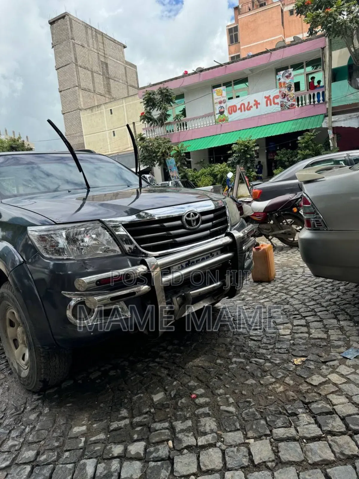 Toyota Hilux 2014 Gray