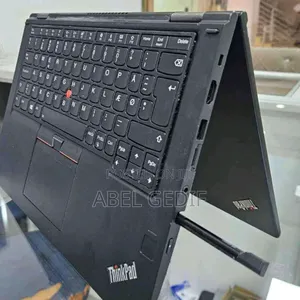 Photo - New Laptop Lenovo ThinkPad Yoga 16GB Intel Core I7 SSD 512GB