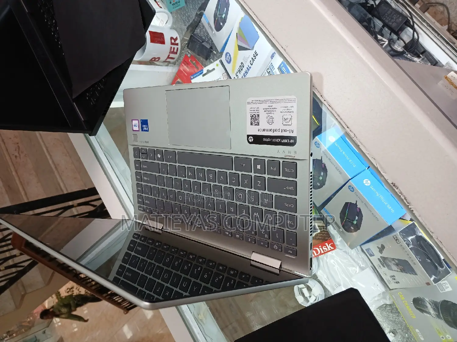 New Laptop HP Envy X360 8GB Intel Core I5 SSD 512GB