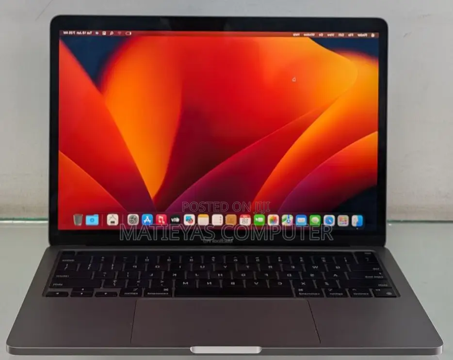 New Laptop Apple MacBook Pro 2020 M1 8GB Apple M1 SSD 512GB