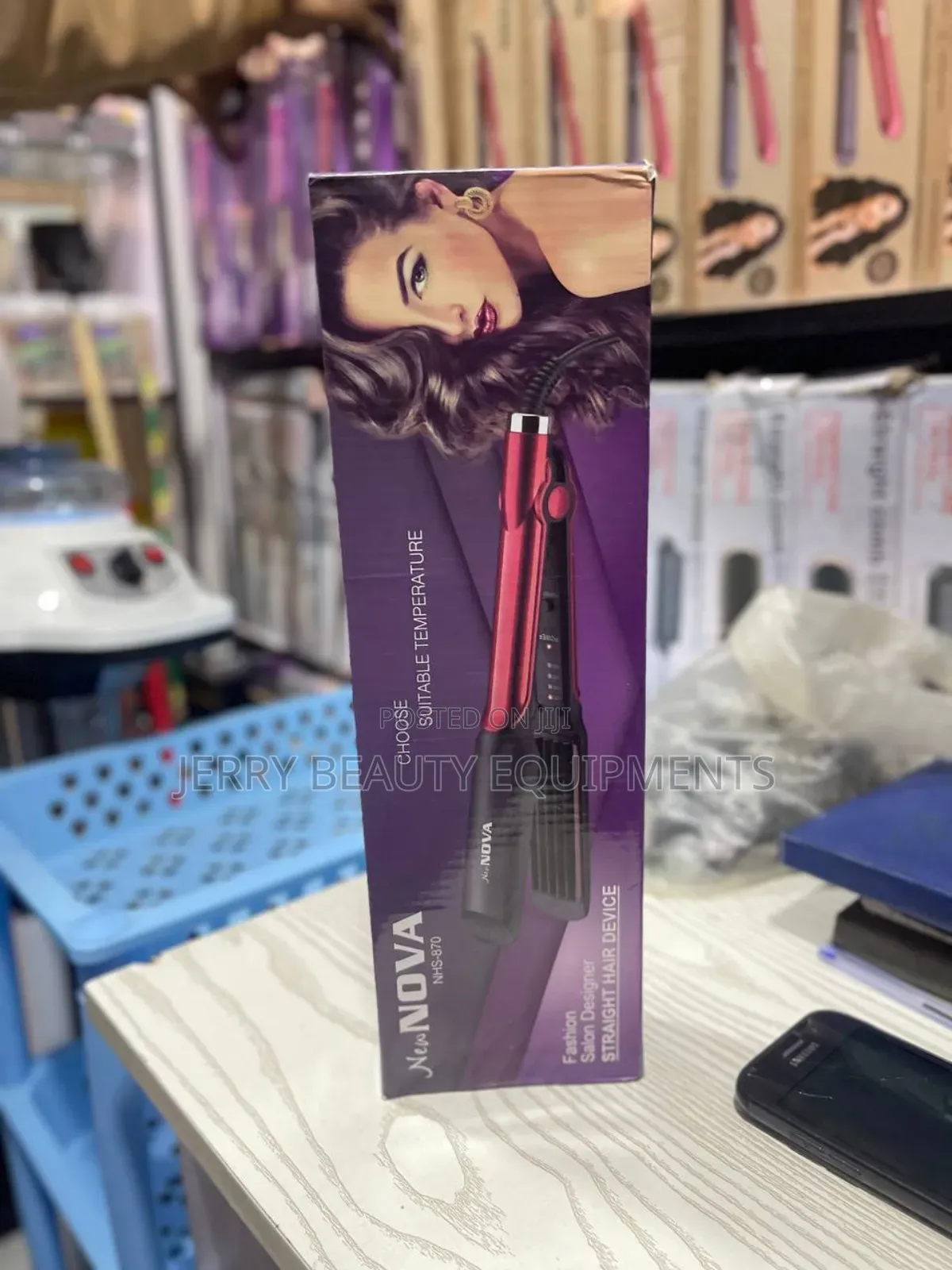 Nova Professional Hair Straightener