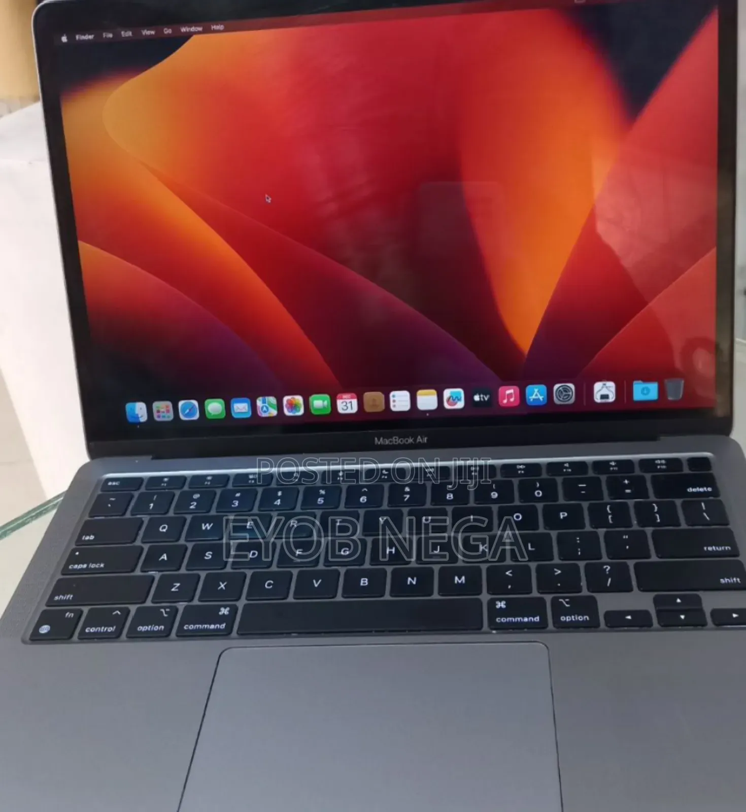 New Laptop Apple MacBook Air 2020 M1 8GB Apple M1 SSD 256GB