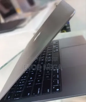 New Laptop Apple MacBook Air 2020 M1 8GB Apple M1 SSD 256GB