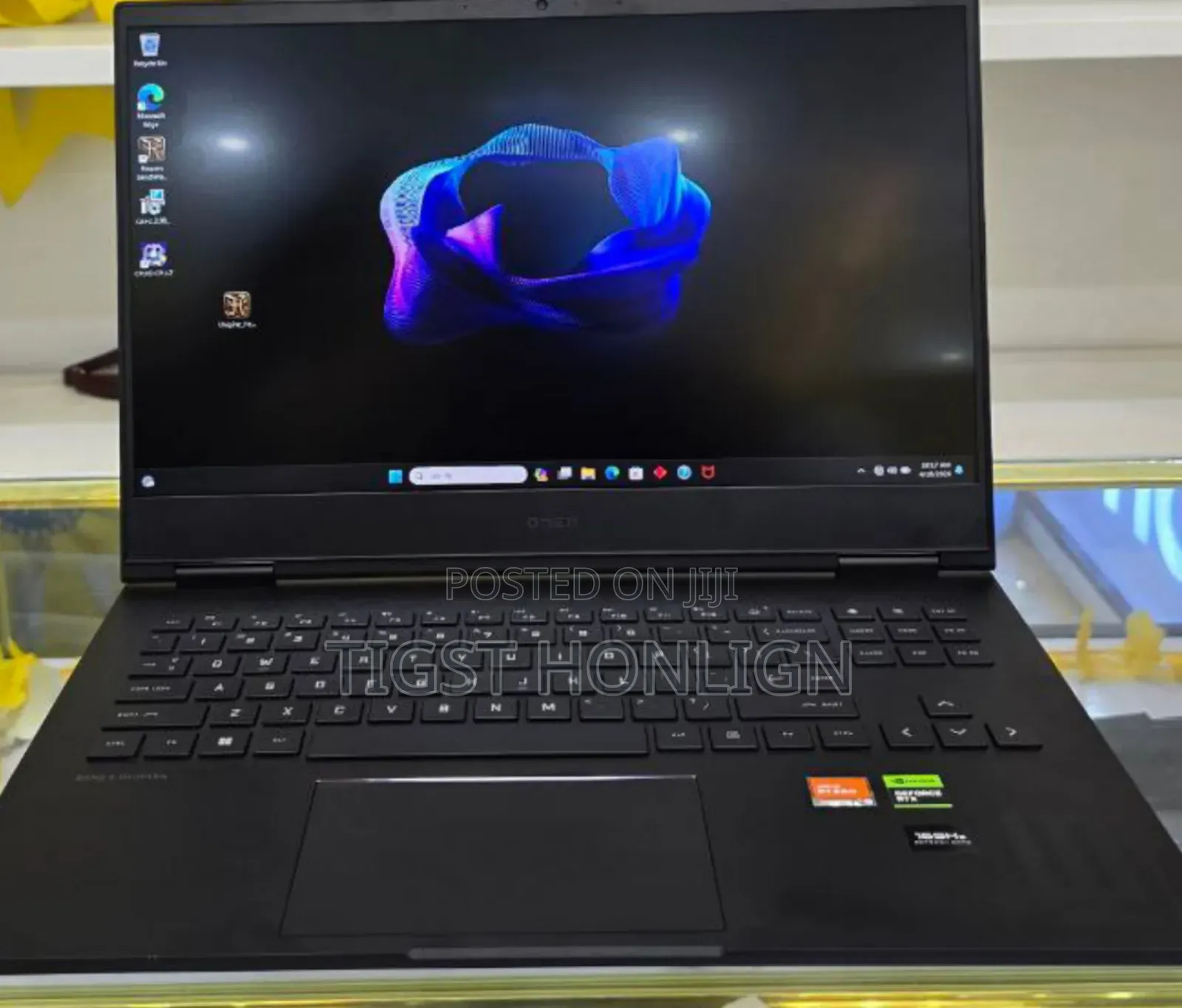 New Laptop HP Omen 16 8GB AMD Ryzen 9 SSD 512GB