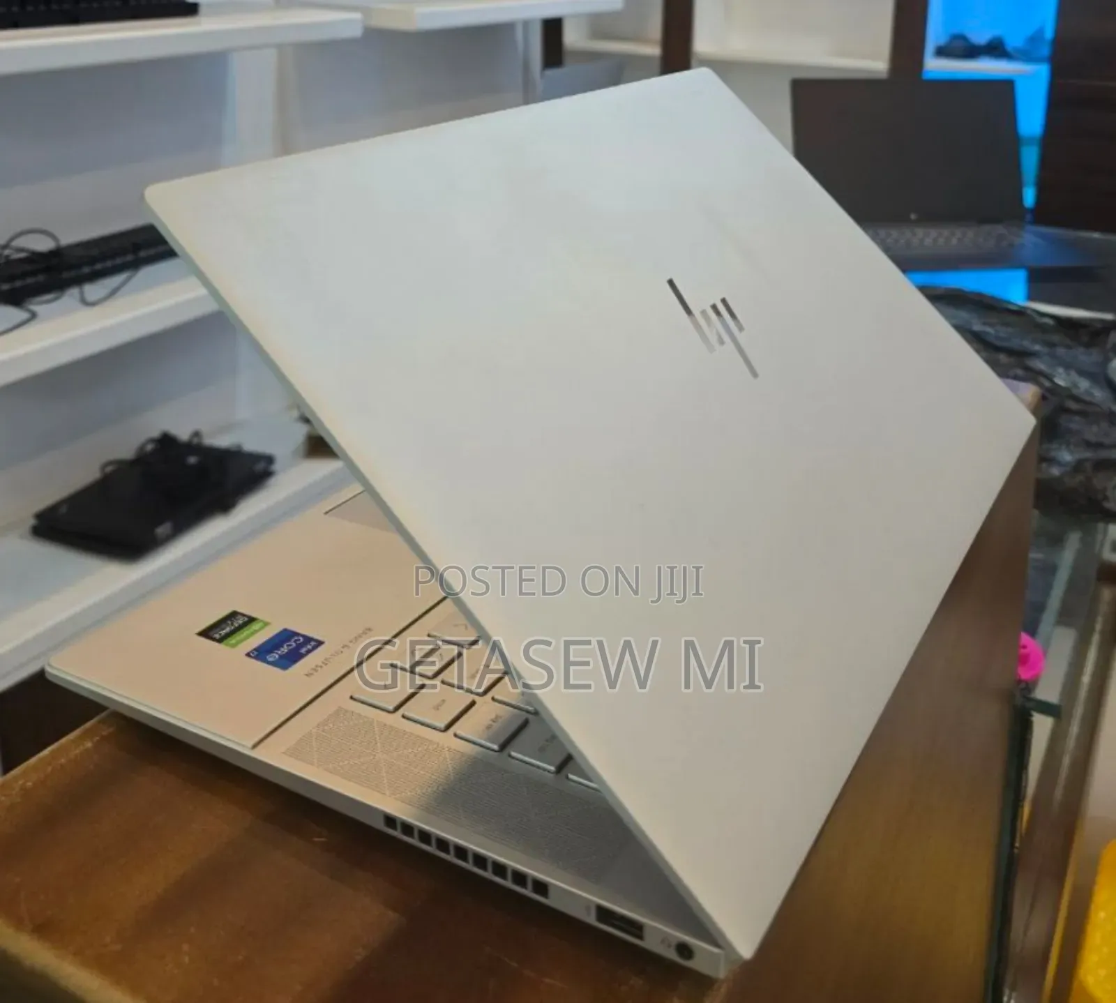 New Laptop HP Spectre 16GB Intel Core I7 SSD 512GB