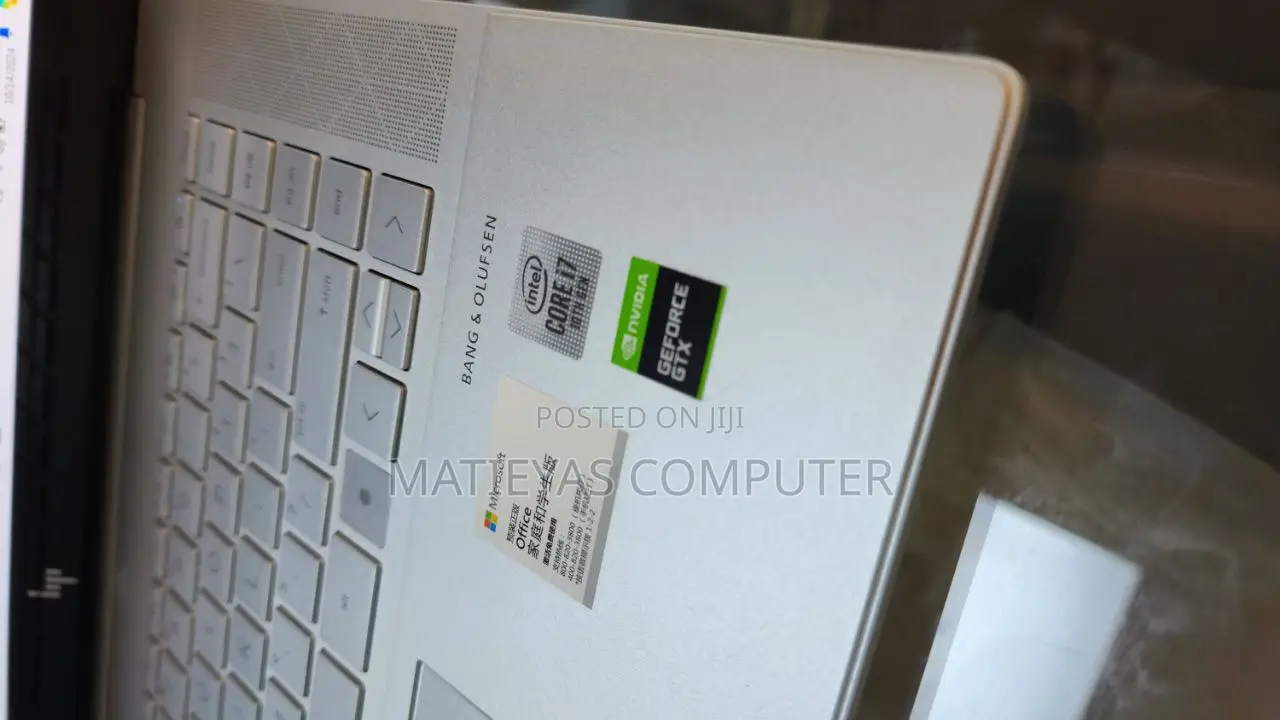 New Laptop HP Envy X360 16GB Intel Core I7 SSD 1T