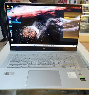New Laptop HP Envy 15 16GB Intel Core I7 SSD 1T
