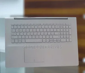 New Laptop Dell Inspiron 15 16GB Intel Core I7 SSD 512GB