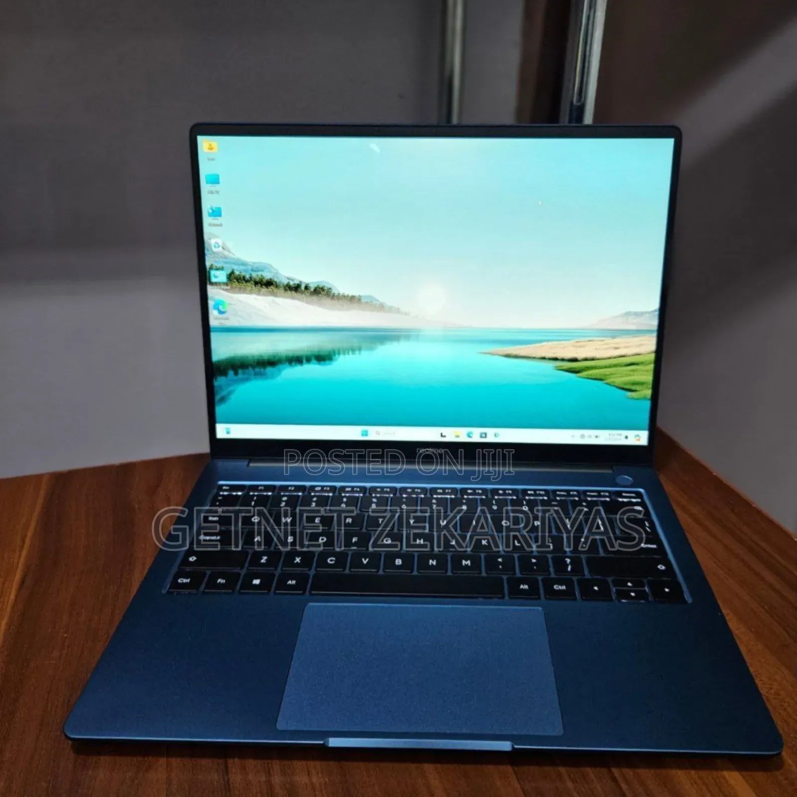 New Laptop 8GB Intel Core I5 SSD 512GB