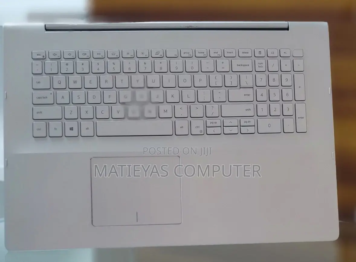 New Laptop Dell Inspiron 15 16GB Intel Core I7 SSD 512GB