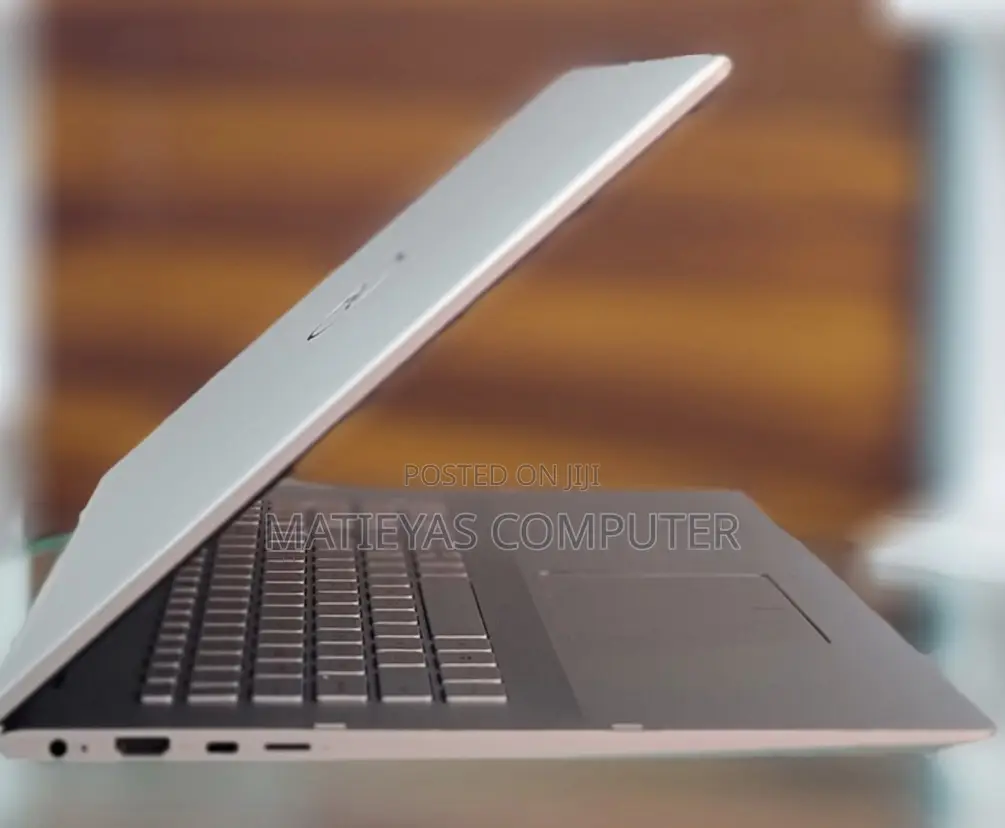 New Laptop Dell Inspiron 15 16GB Intel Core I7 SSD 512GB