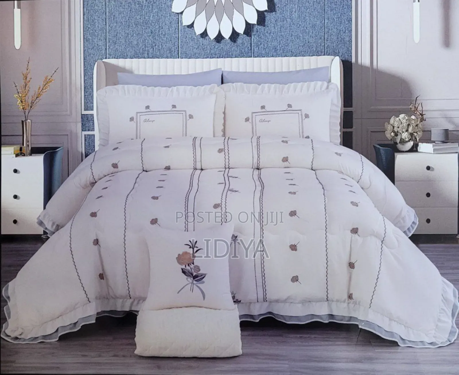 Seven (7) PCS Comforter Set