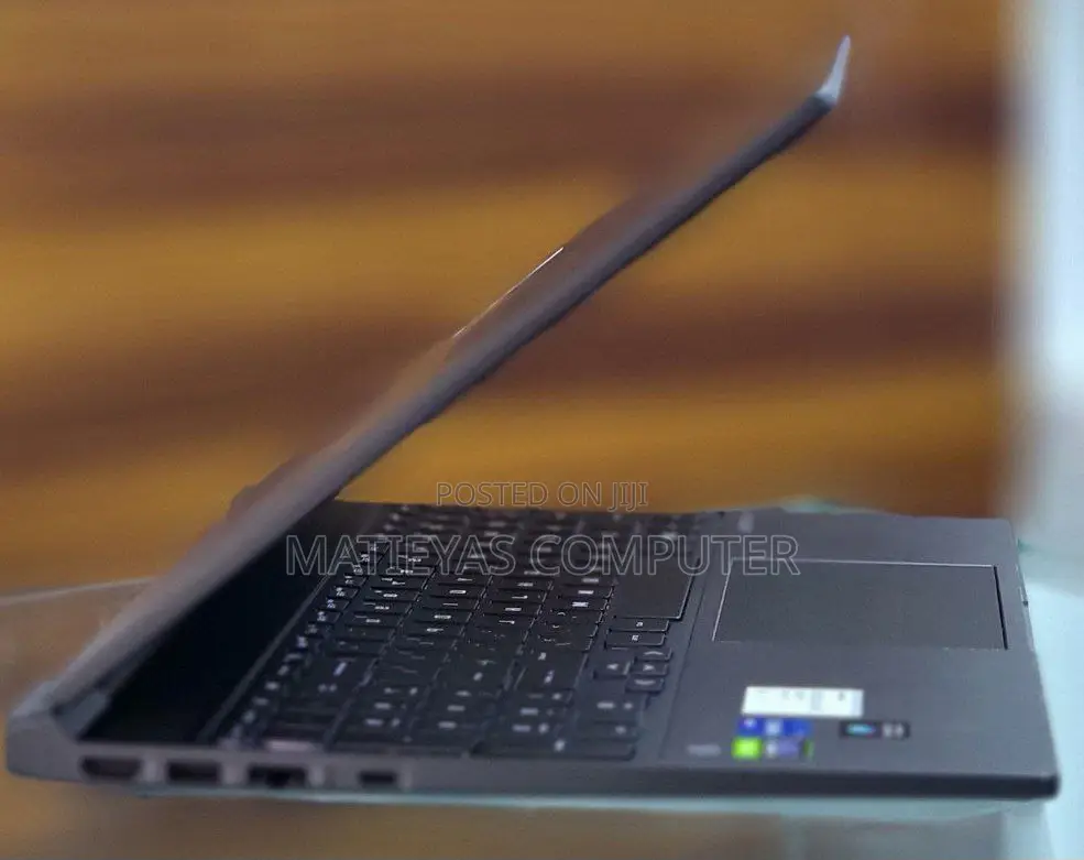 New Laptop HP Victus 15 16GB Intel Core I7 SSD 512GB