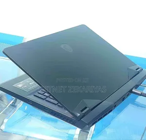 New Laptop MSI GP75 Leopard 16GB Intel Core I7 SSD 1T