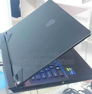 New Laptop MSI GP75 Leopard 16GB Intel Core I7 SSD 1T