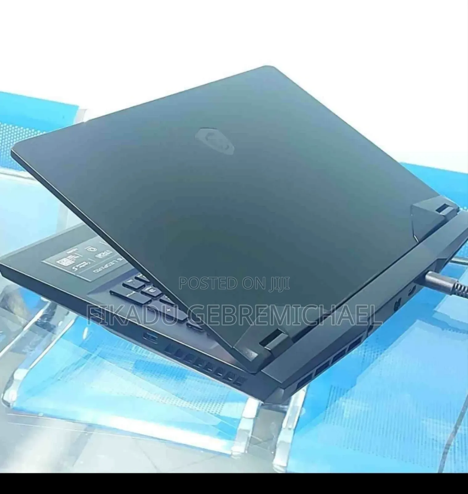 New Laptop MSI Katana GF76 16GB Intel Core i7 SSD 1T