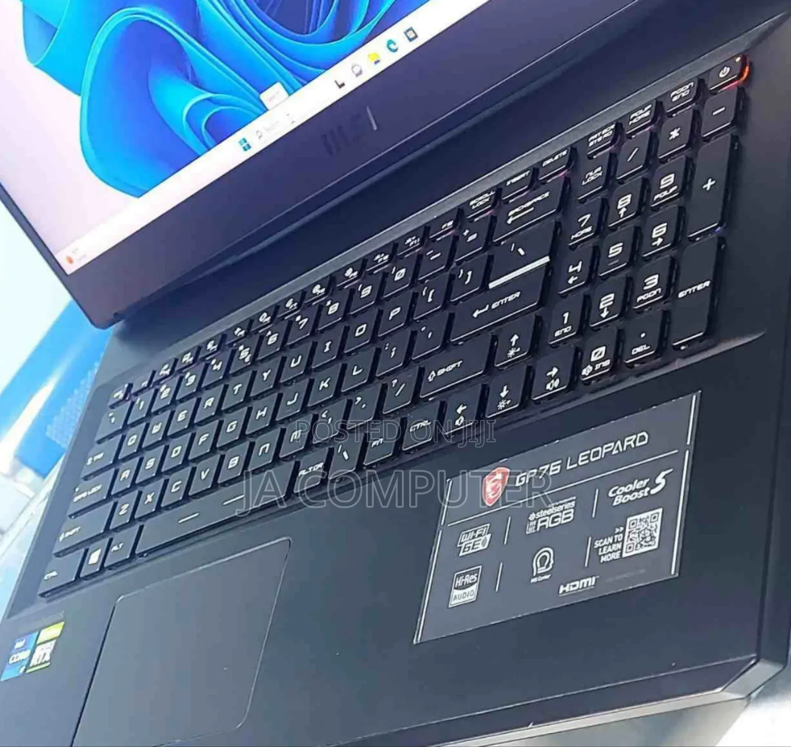 New Laptop MSI Raider GE76 12UGS 16GB Intel Core I7 SSD 1T