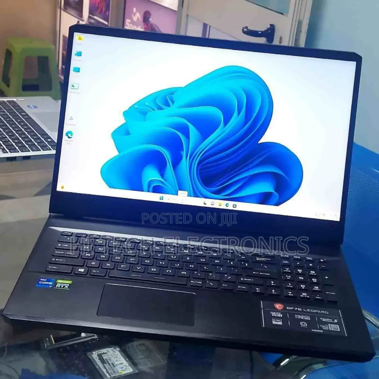 New Laptop MSI GP75 Leopard 16GB Intel Core I7 SSD 1T