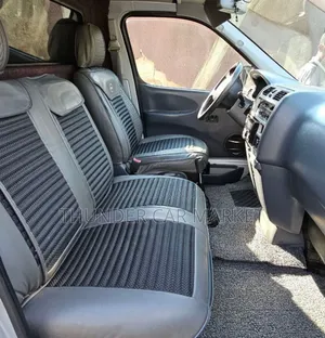 Toyota HiAce 2008 Silver