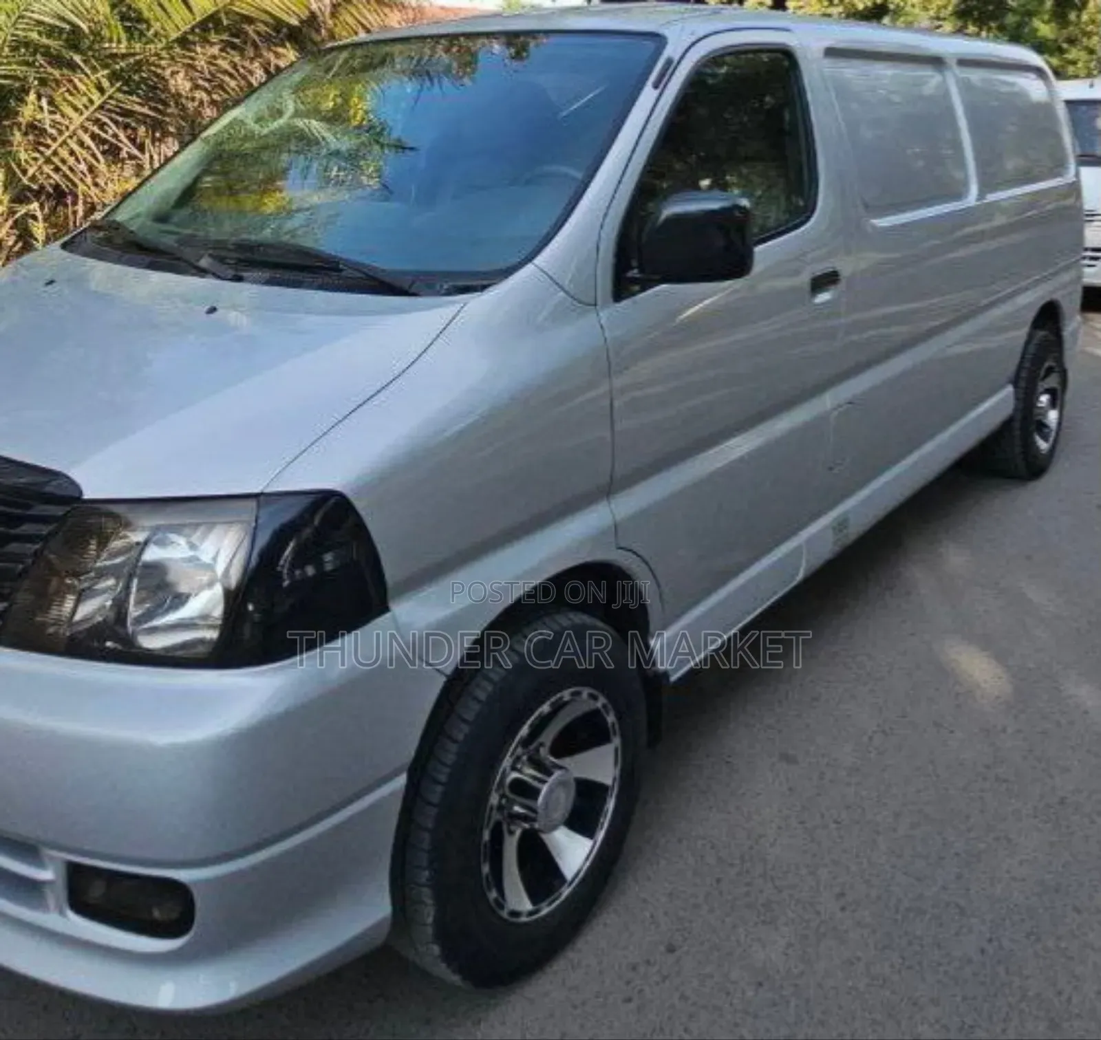 Toyota HiAce 2008 Silver
