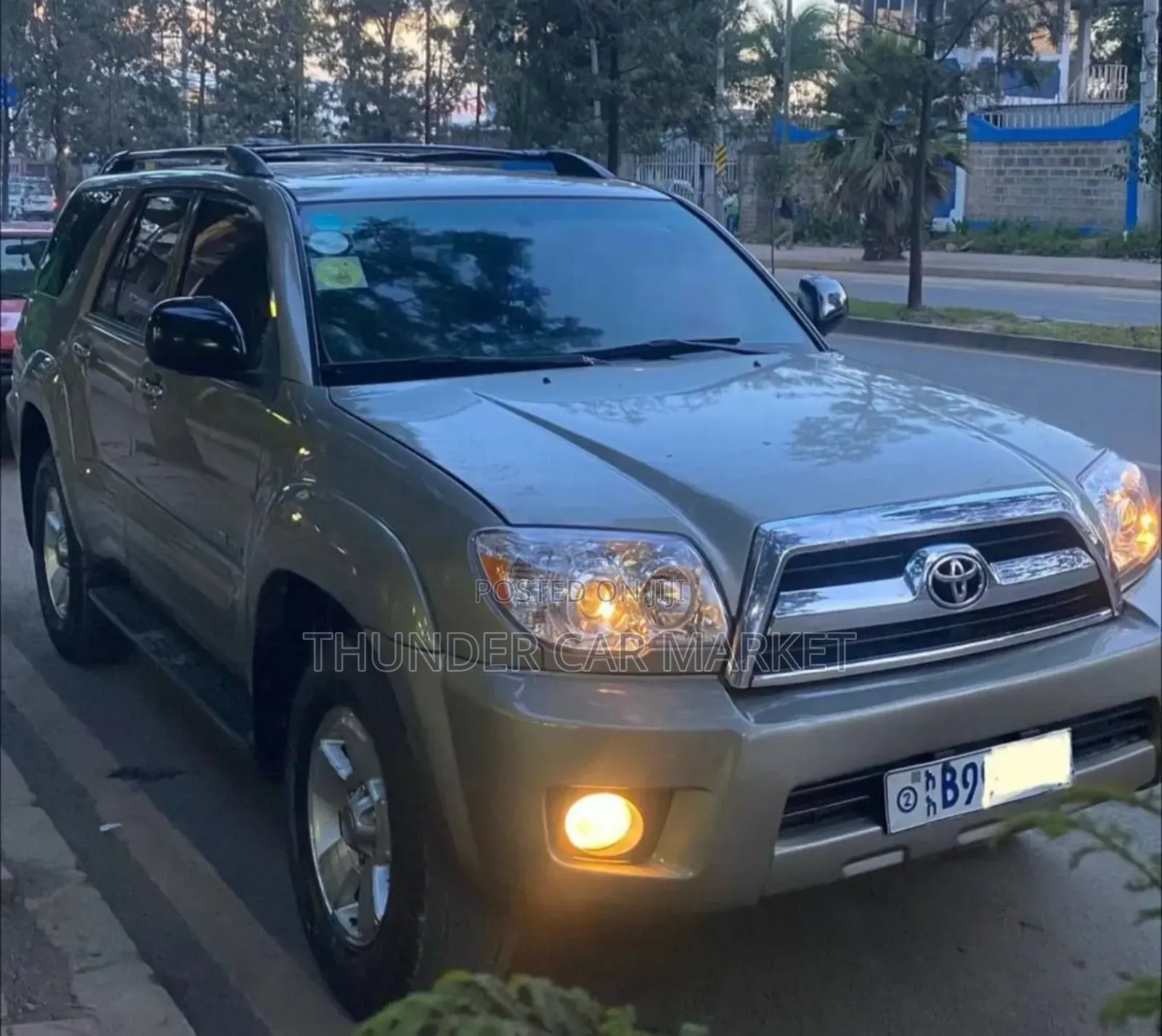 Toyota 4-Runner 2007 Gold