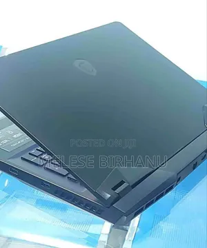 New Laptop MSI Katana GF76 16GB Intel Core I7 SSD 1T