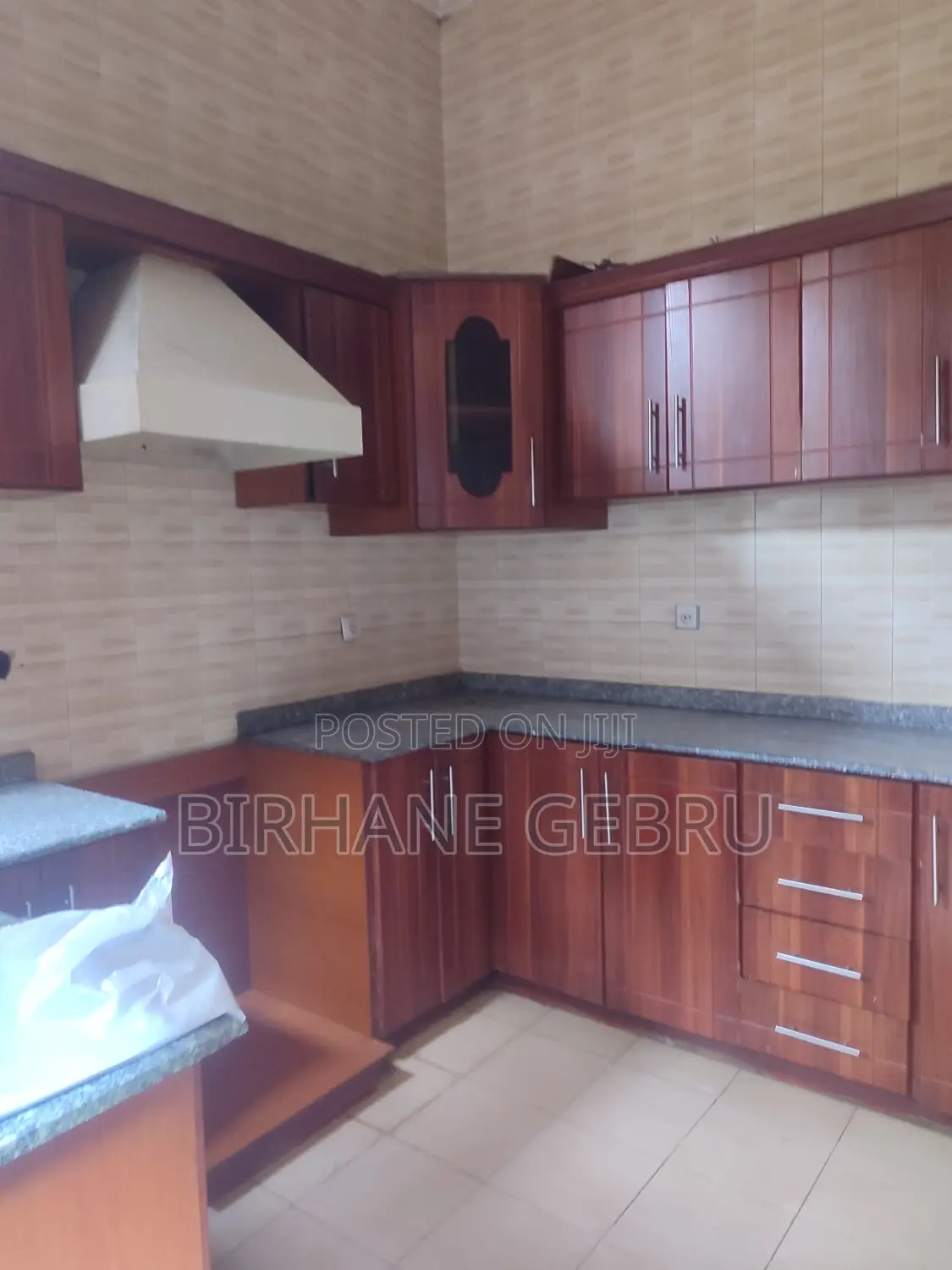 5bdrm Villa in Villa House Rent, Bole for rent