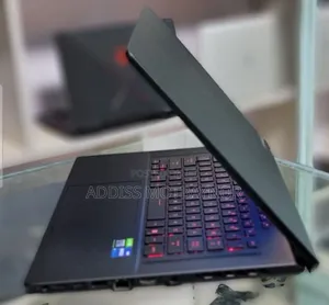 New Laptop Asus ROG Zephyrus G15 16GB Intel Core i7 SSD 512GB