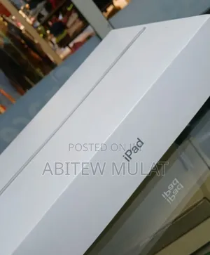 New Apple iPad 10.2 (2021) 128 GB Gray